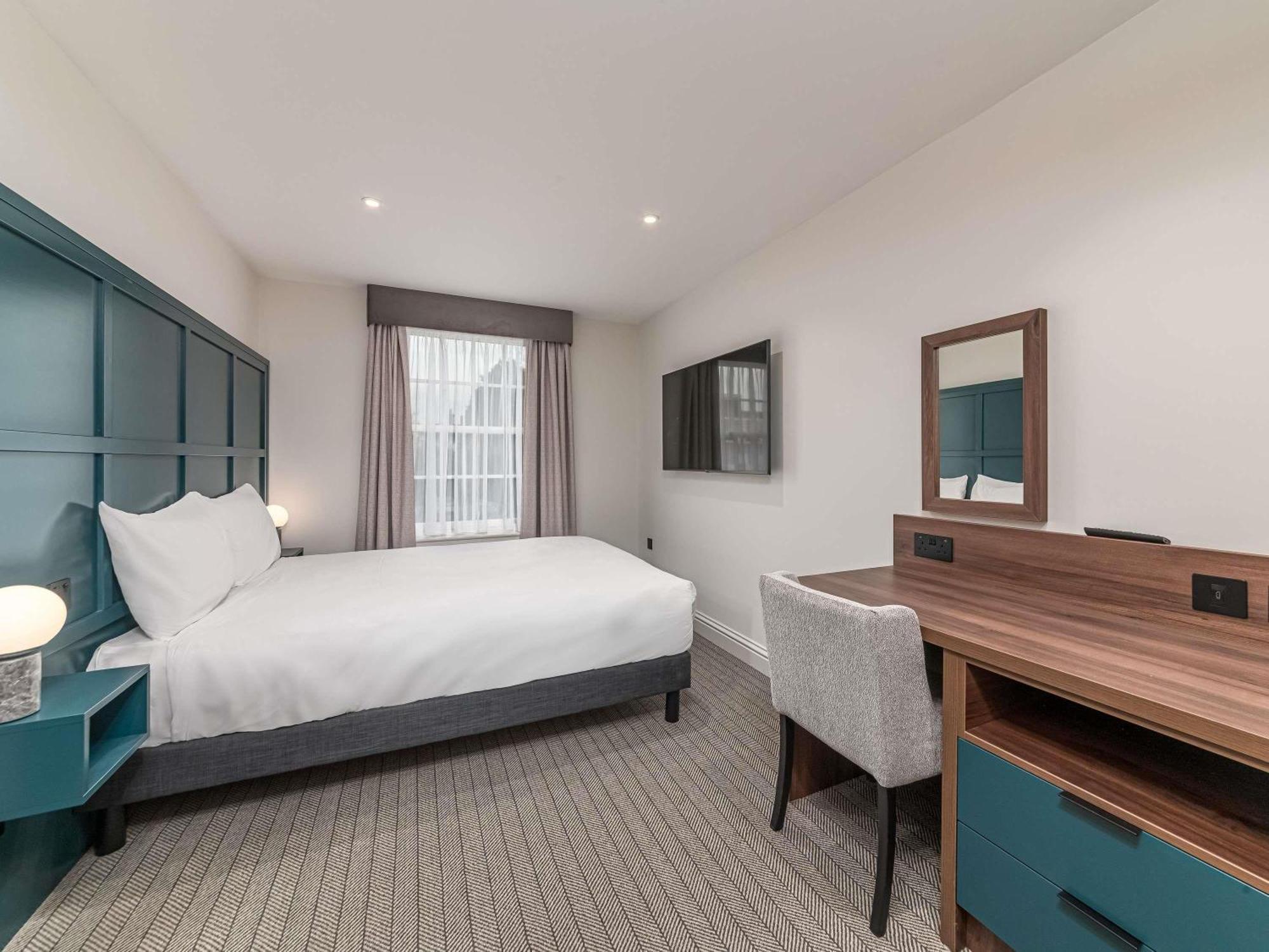Mercure Salisbury White Hart Hotel & Apartments Exterior foto