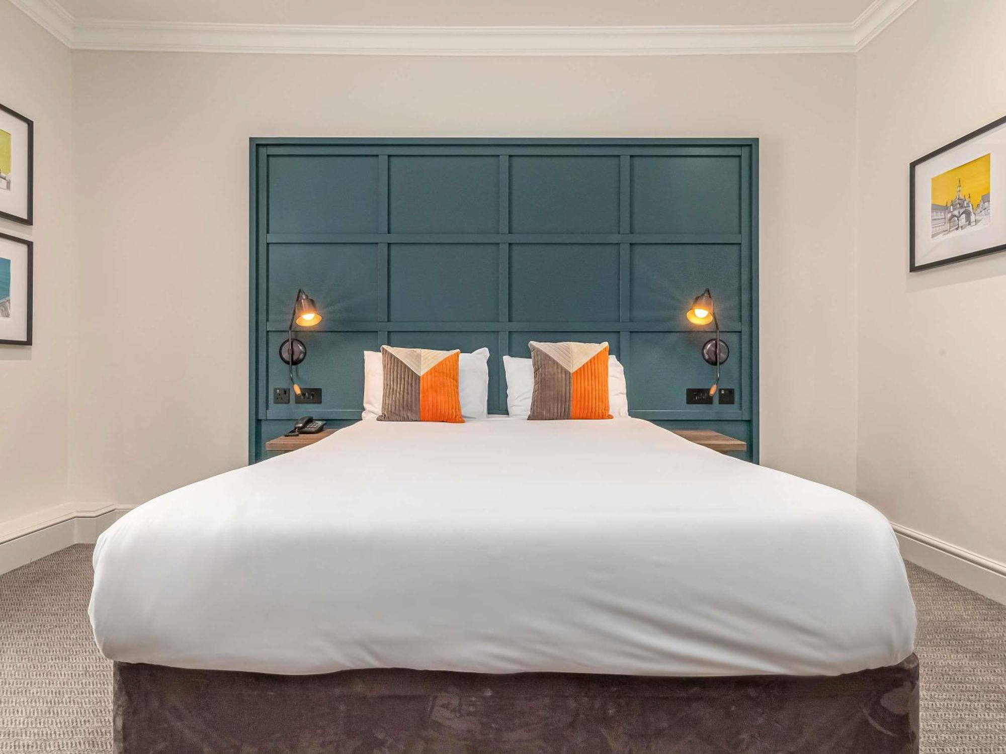 Mercure Salisbury White Hart Hotel & Apartments Exterior foto